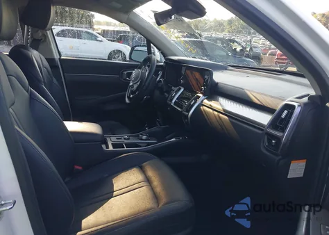 2024 Kia Sorento Hybrid Ex z USA, uszkodzony, nr VIN KNDRHDLG3R5260201